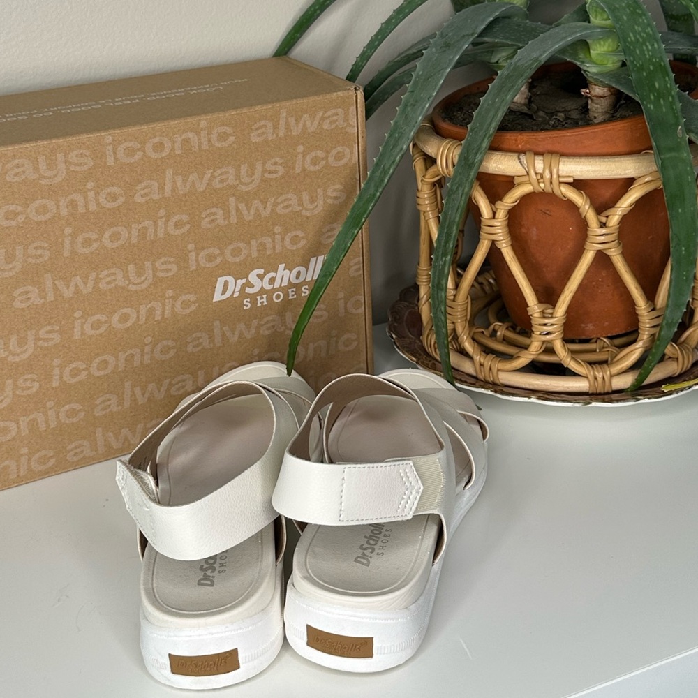 Dr. Scholl’s TIME OFF SEA White Platform Sandals 7.5 | Comfort Criss Cross Strap - Picture 6 of 13